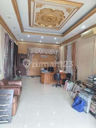 Ruko 3 lantai pinggir jalan raya serpong super strategis bisa KPR