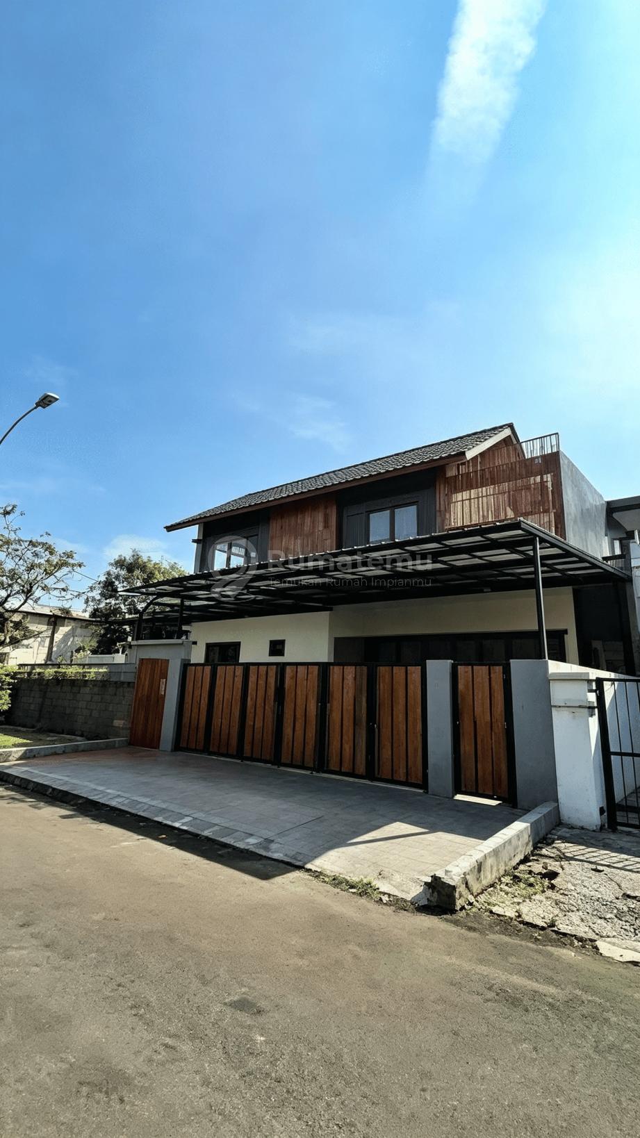 Rumah Baru Di Puspitaloka Bsd City. Lokasi Strategis, Kondisi Rumah Siap Huni