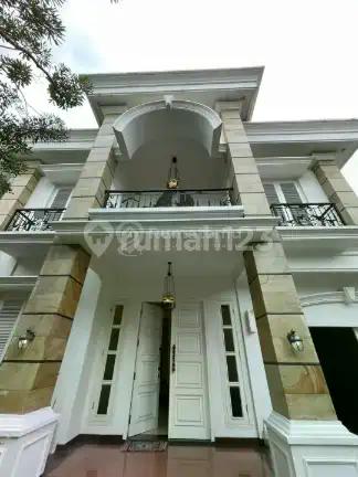 Dijual Rumah Mewah Strategis Taman Cilandak Jakarta Selatan