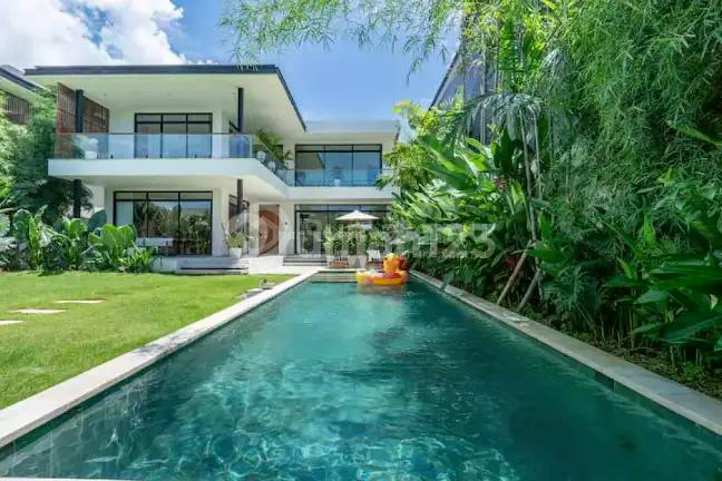 Ready For Rent 3 B R Beautyfull Villa In Umalas Bali