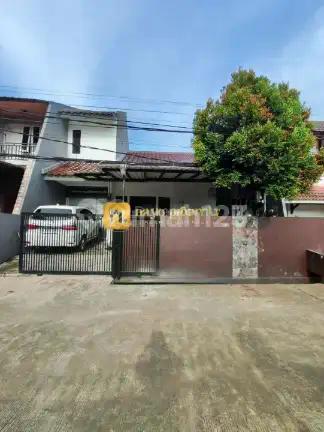 Rumah Bagus Siap Huni Dalam Komplek Jatibening Pondok Gede Bekasi