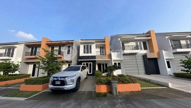 Dijual Rumah 2 Lantai Nyaman dan Siap Huni di Perumahan Green Oasis, Lebong Gajah, Sematang Borah, Palembang, Sumatera Selatan