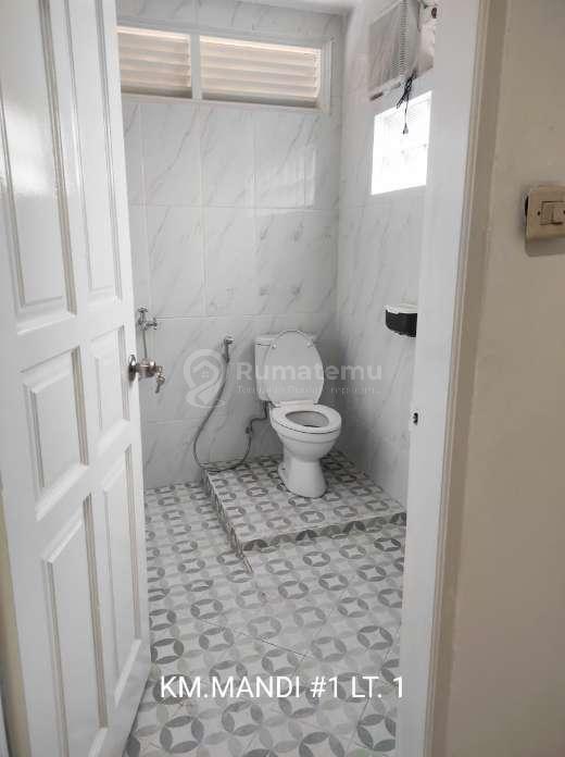 DIJUAL: Rumah Posisi Hook Luas 260m² di Cireundeu, Kawasan Tenang & Strategis Perbatasan Jaksel