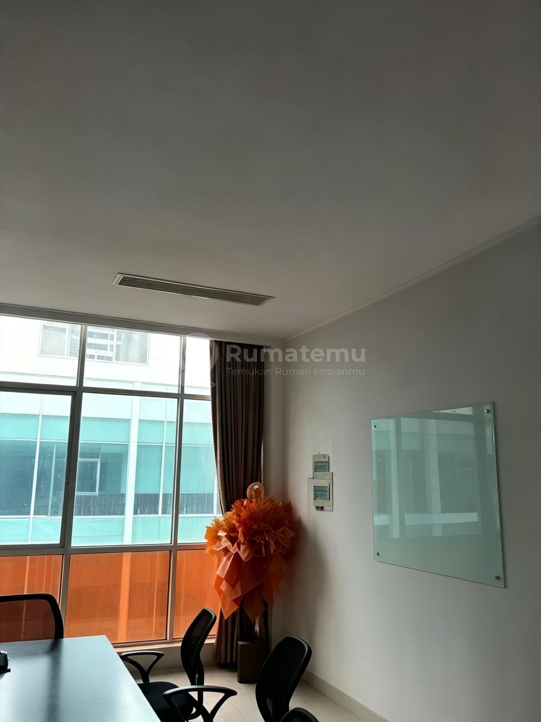 Ruko Kensington di Kelapa Gading