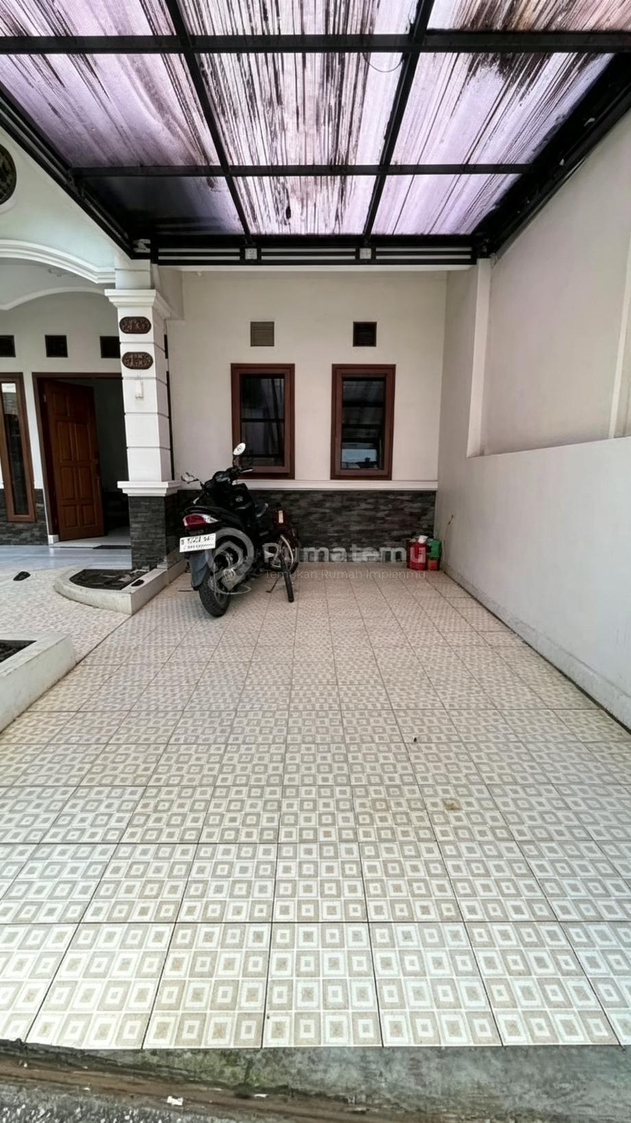 Jual Rumah Terawat Nusa Cisangkan Permai Padasuka Cimahi Tengah
