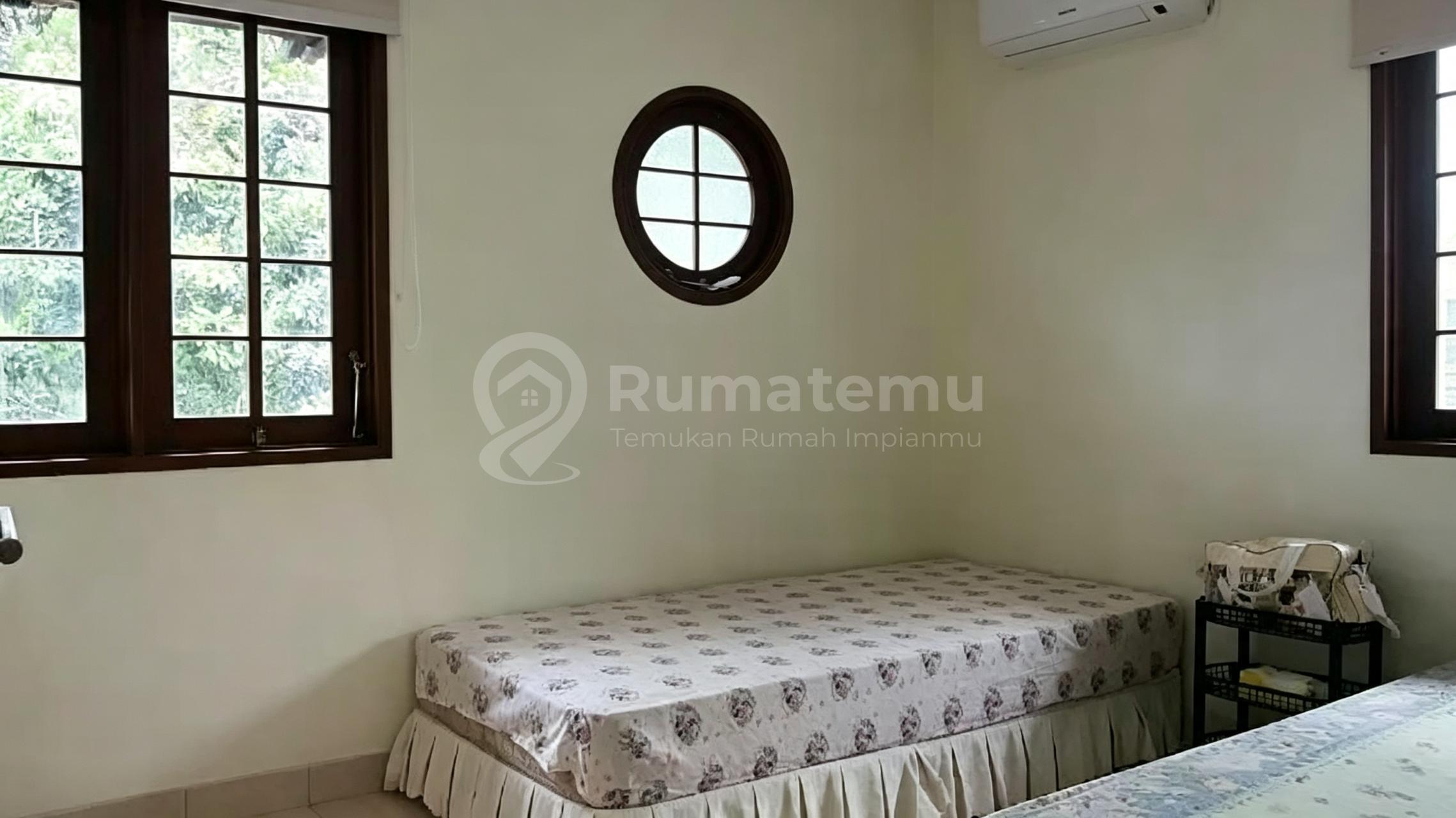 Rumah 2 Lantai Terawat di Cluster Andalusia Sentul City, Bogor Jawa Barat