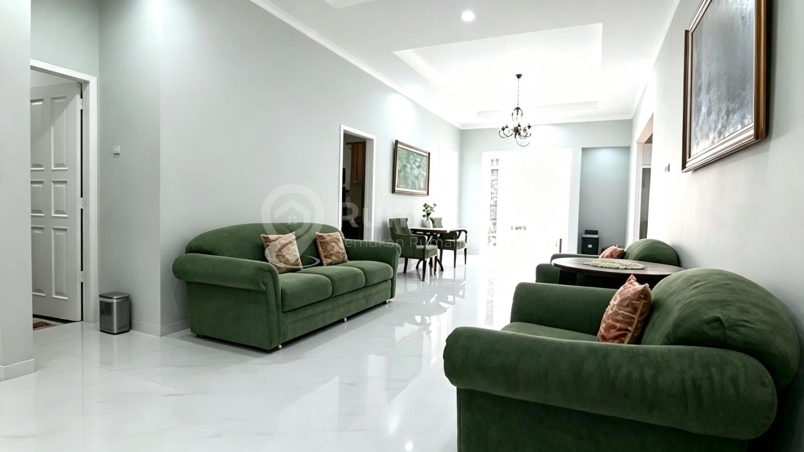 Dijual rumah cantik Semifurnished di Menteng Dalam dekat Kokas, Tebet, Jakarta