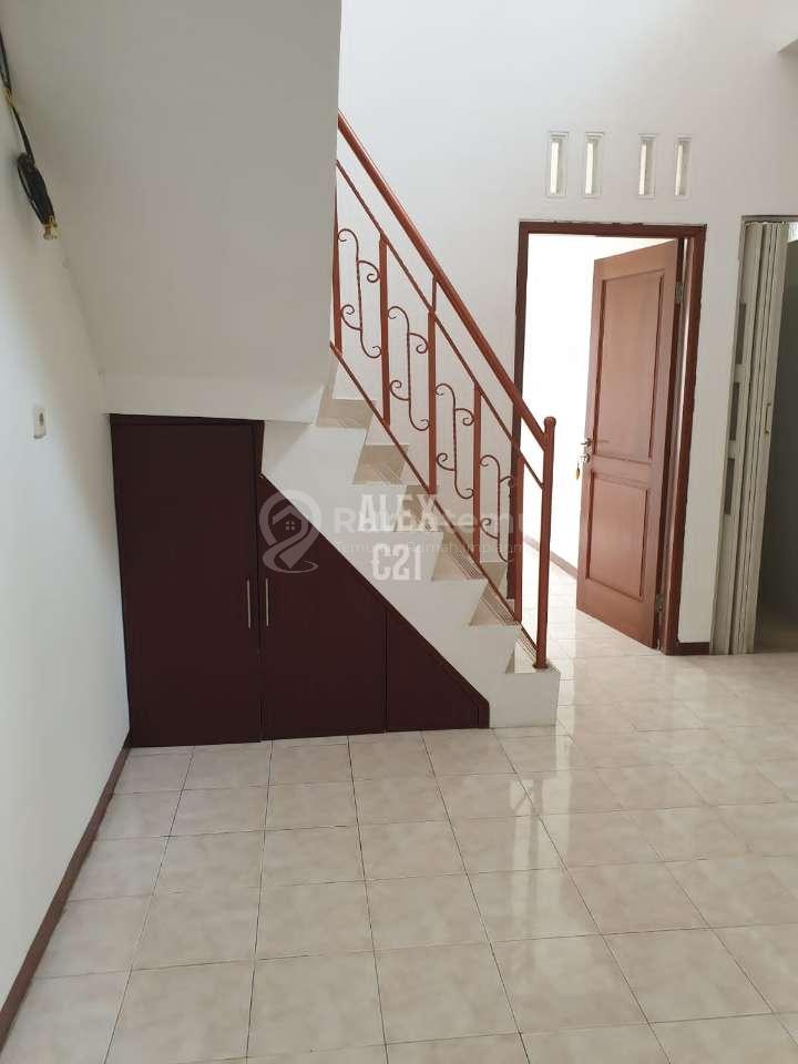 Dijual rumah siap huni bebas banjir di Gandaria Selatan, Cilandak, Jakarta