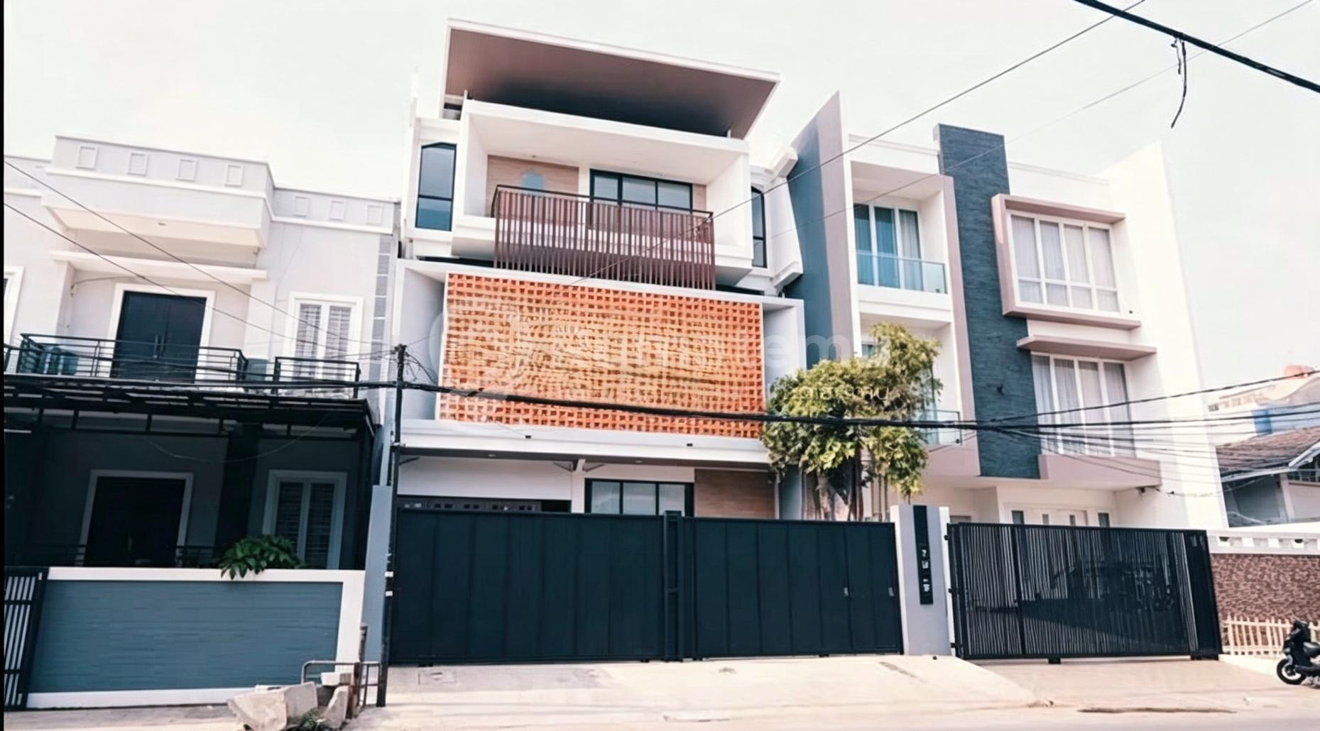 Dijual gedung mini kantor cantik beserta gudang