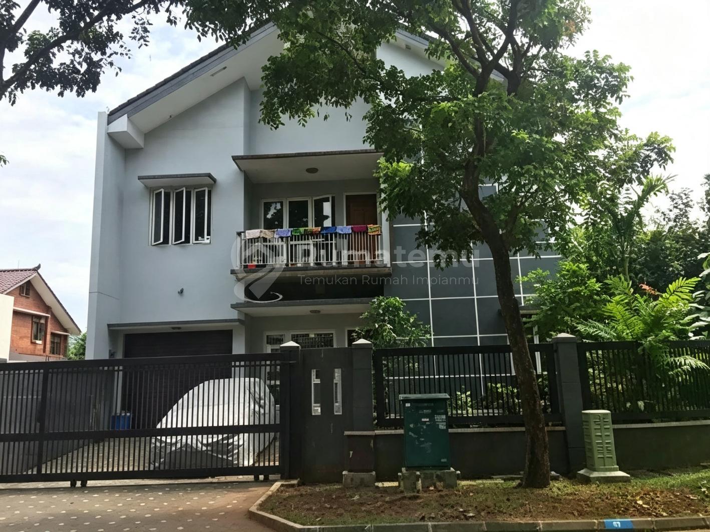 Rumah Boulevard Cluster Favorit Strategis