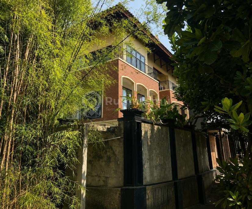 Rumah Murah Terawat Dipantai Indah Kapuk Kapuk Jakarta Utara