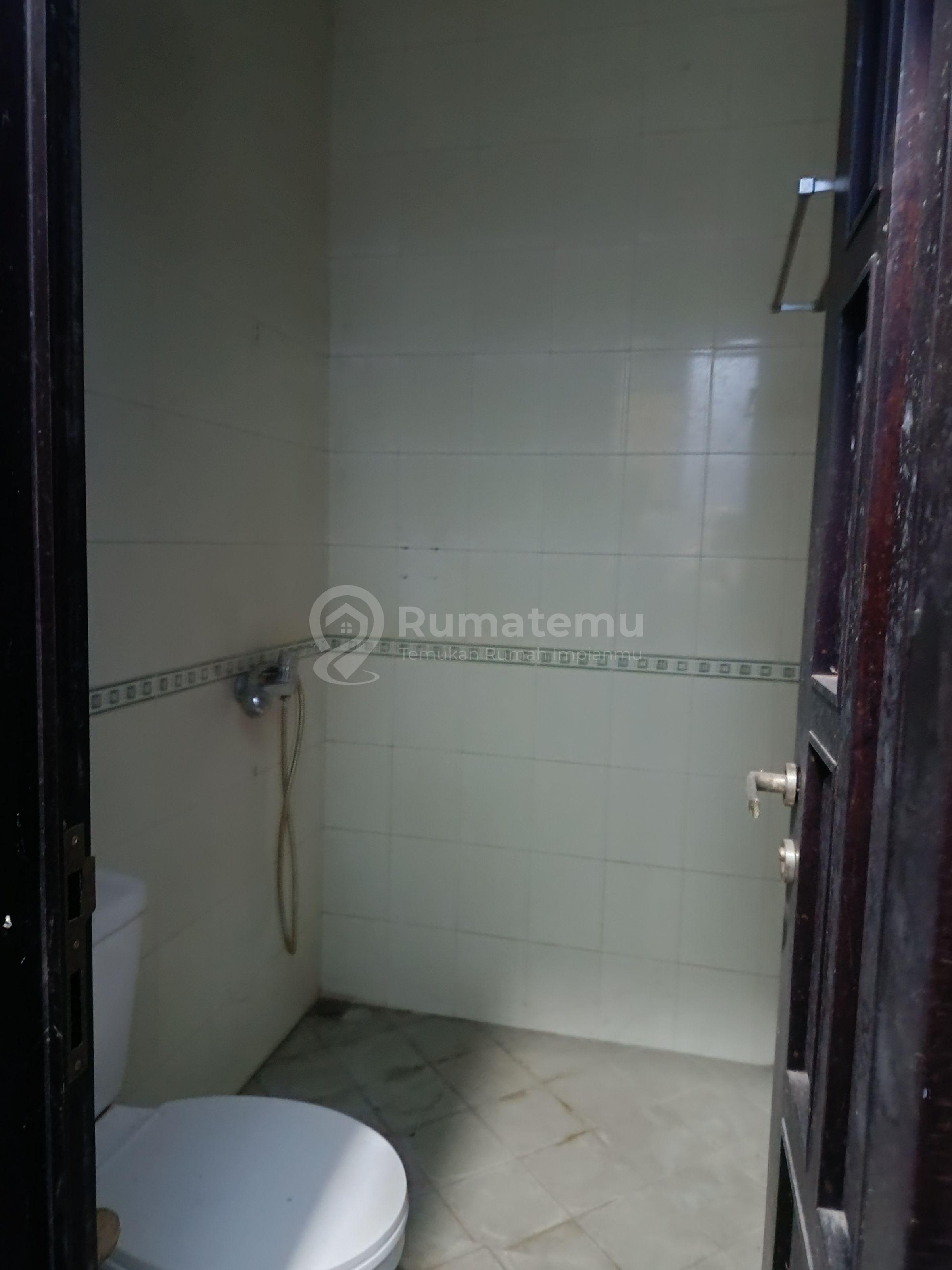 Rumah Sian huni Dijual di Limus Pratama Regency 