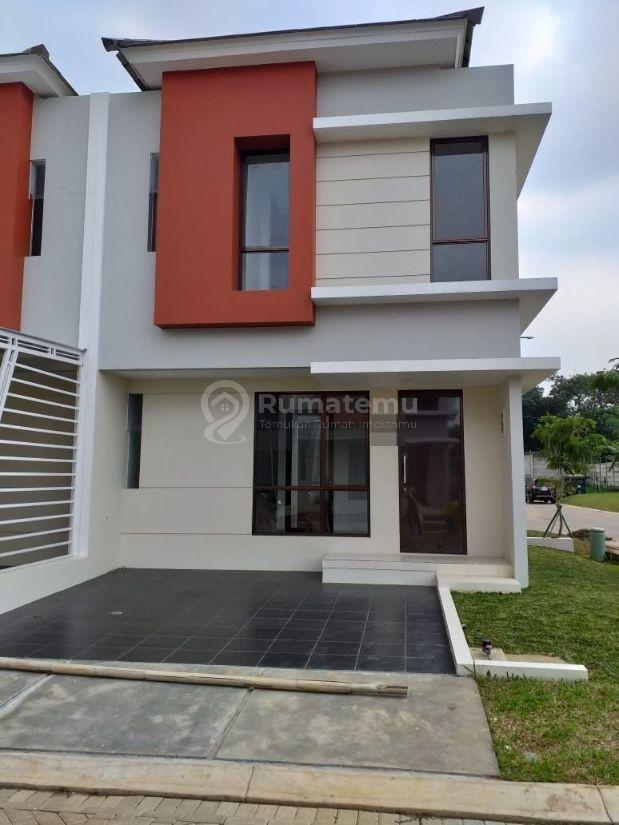 FAVORIT PENYEWA! Rumah Hook Graha Raya Bintaro