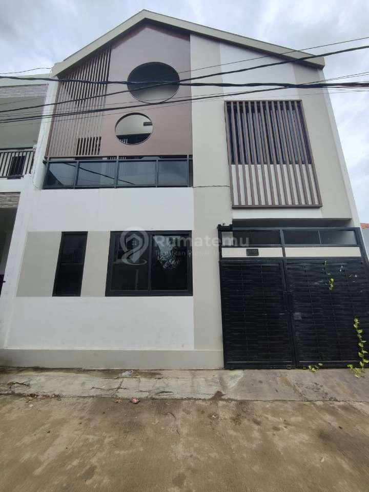 Dijual Rumah murah Siap Huni Di Duren Sawit Jakarta y