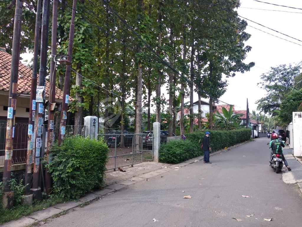 Dijual tanah luas 2500m di Rempoa Ciputat Timur 