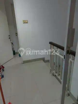 Dijual Rumah Siap Huni Dalam Cluster The Royal Cibubur Jakarta Selatan