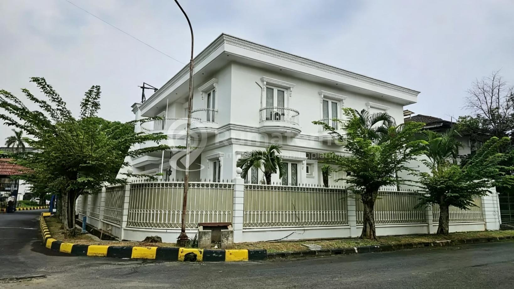 Jual TAMAN KEBON JERUK INTERCON,KEBON JERUK,JAKARTA BARAT