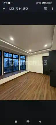 Rumah Baru di Gading Serpong, Louise , KT 4
