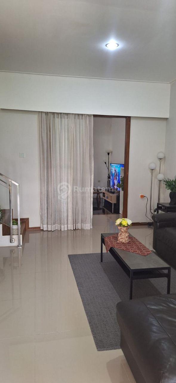 Dijual rumah komp. Bali garden city view awiligar bandung