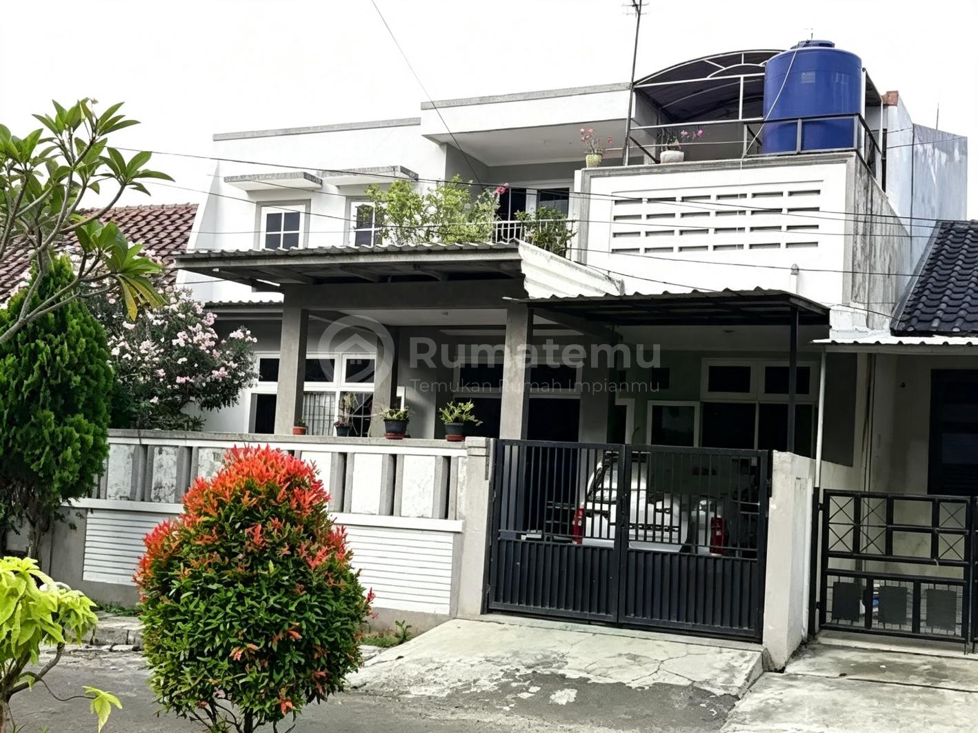 Rumah 2 Lantai Villa Melati Mas Siap Huni 2,5milia