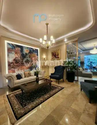 Dijual Rumah Mewah Dengan Kolam Renang Lokasi Pondok Labu Jakarta Selatan