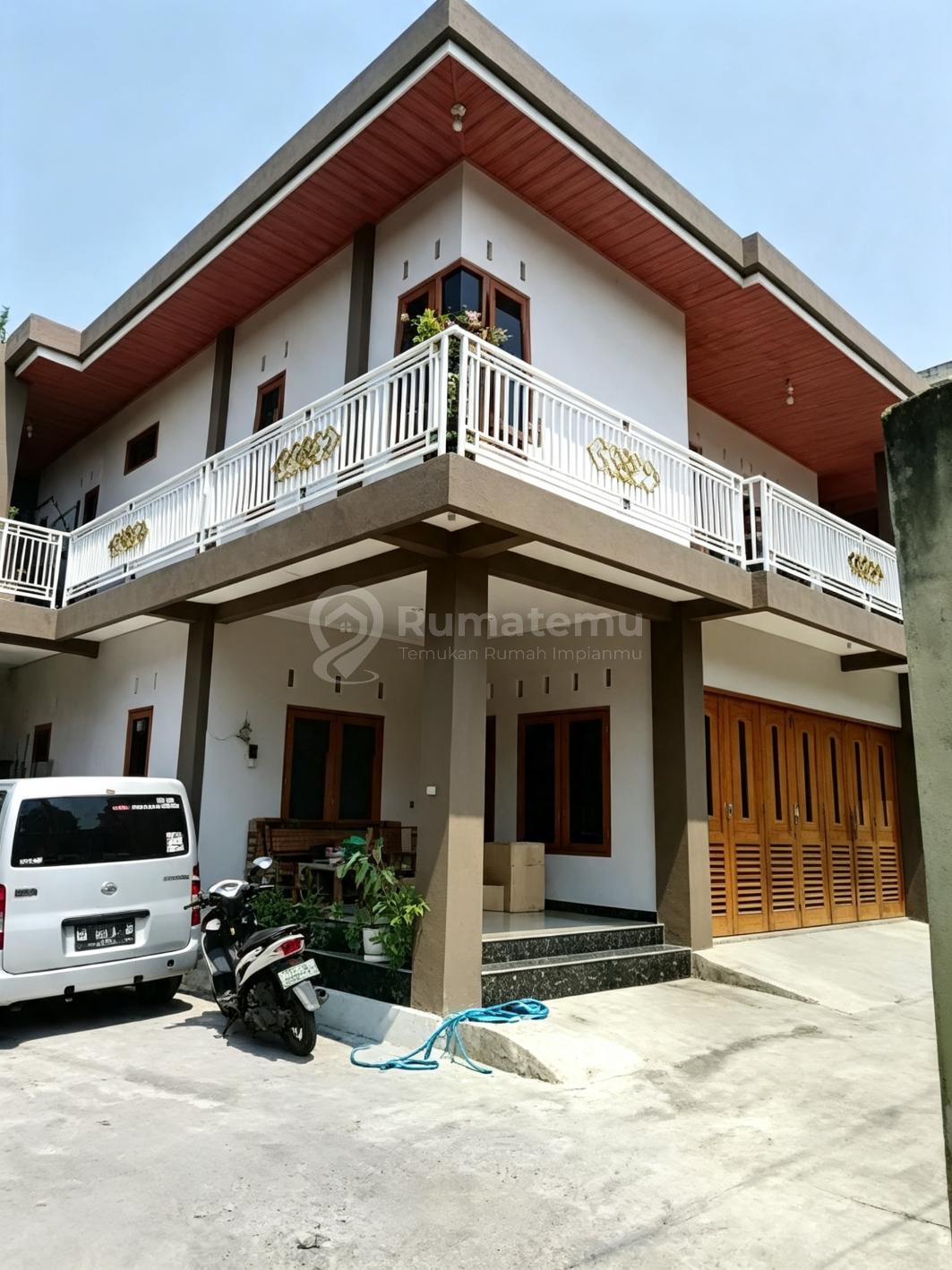 Dijual Rumah 2 Lantai Luas Strategis,cocok Untuk Home Industry, Lt 145m2