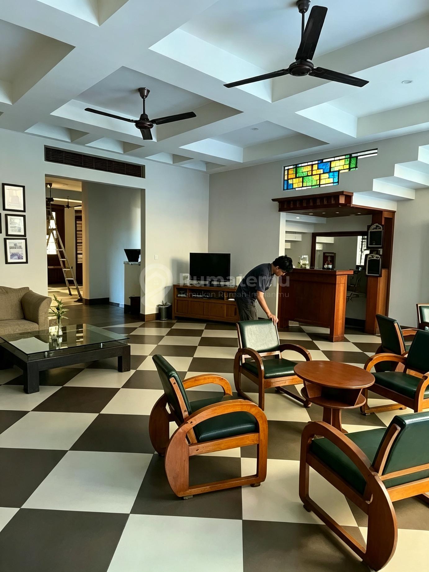 Rumah Premium Hos Cokroaminoto Menteng Luas Tanah 629