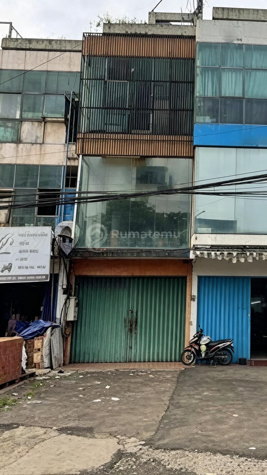 Ruko Pinggir Jalan Raya Serpong Strategis