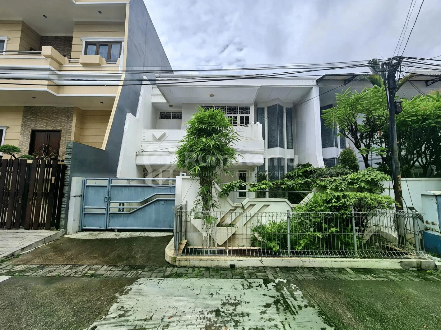 Jual GREEN GARDEN,KEBON JERUK,JAKARTA BARAT RUMAH GREEN GARDEN,3 KT 200 M2,KEBON JERUK~JAKARTA BARAT