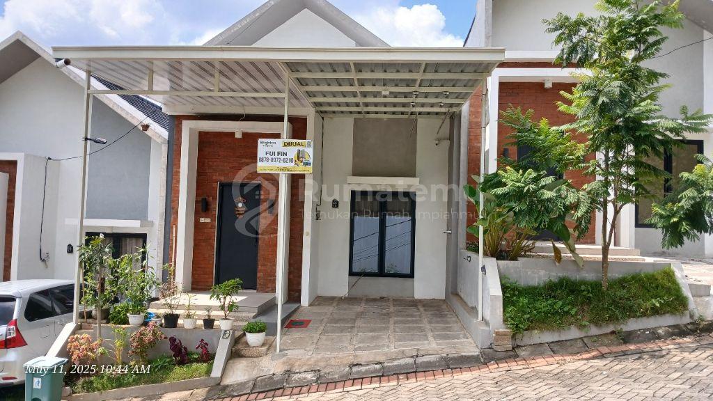 Hunian Asri dengan Sentuhan Villa di Tidar Malang