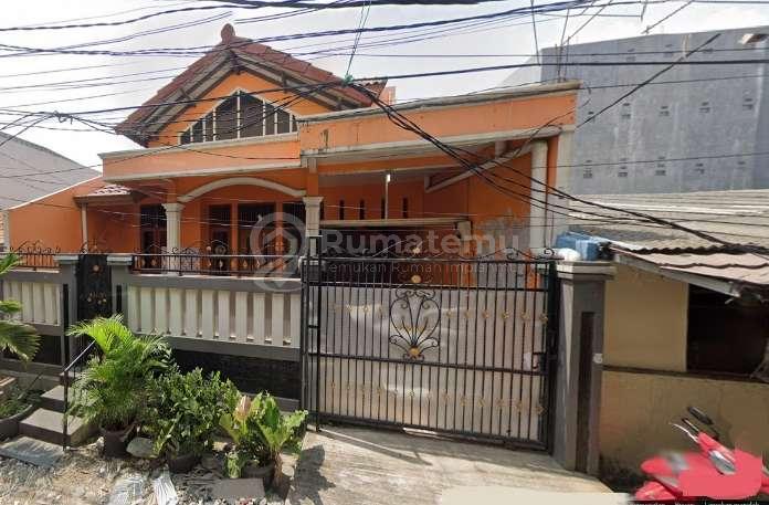 Dijual rumah dekat masjid akses jalan 2 mobil lebih di Cempaka Baru, Kemayoran, Jakarta
