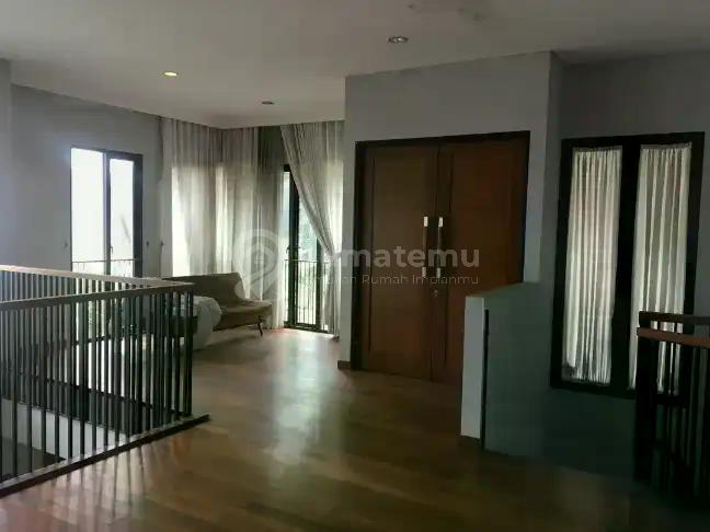 DIJUAL  Rumah Minimalis di cluster premium Bintaro Jaya Sektor 9