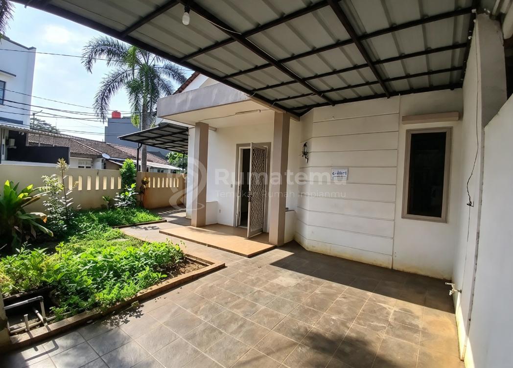 Dijual Rumah Siap Huni Di Taman Surya 2, Jakarta Barat