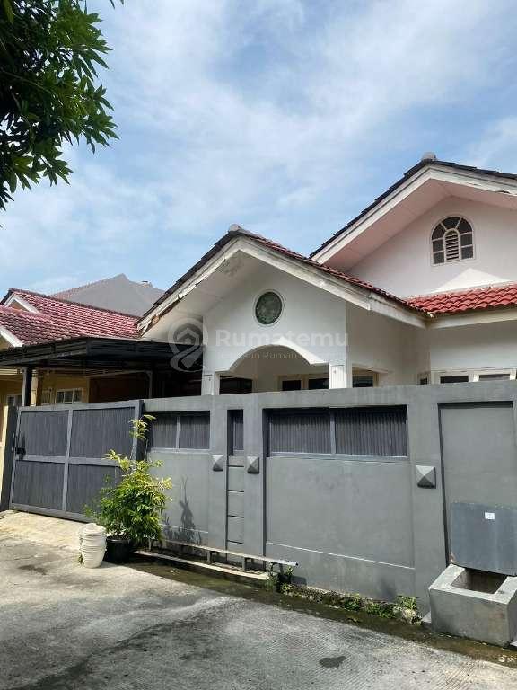 Dijual rumah Unfurnished komplek Akses 2 jalan mobil di Grand Galaxy, Jaka Setia, Bekasi Selatan