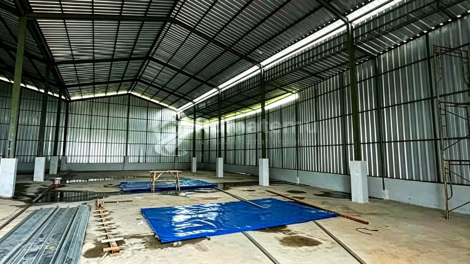 Disewakan Gudang Bangunan Baru @Gudang Industri Ciangir Legok