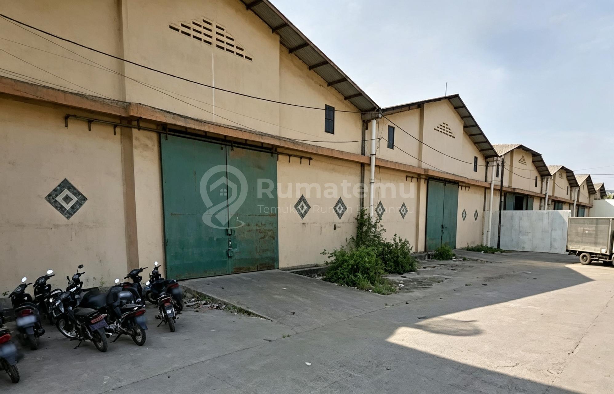Dijual Gudang Pantai Indah Dadap Komplek Baru Siap Pakai JARANG ADA bisa Akses kontener 40feet