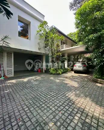 Brawijaya Dekat Hotel Dharmawangsa Kebayoran Baru