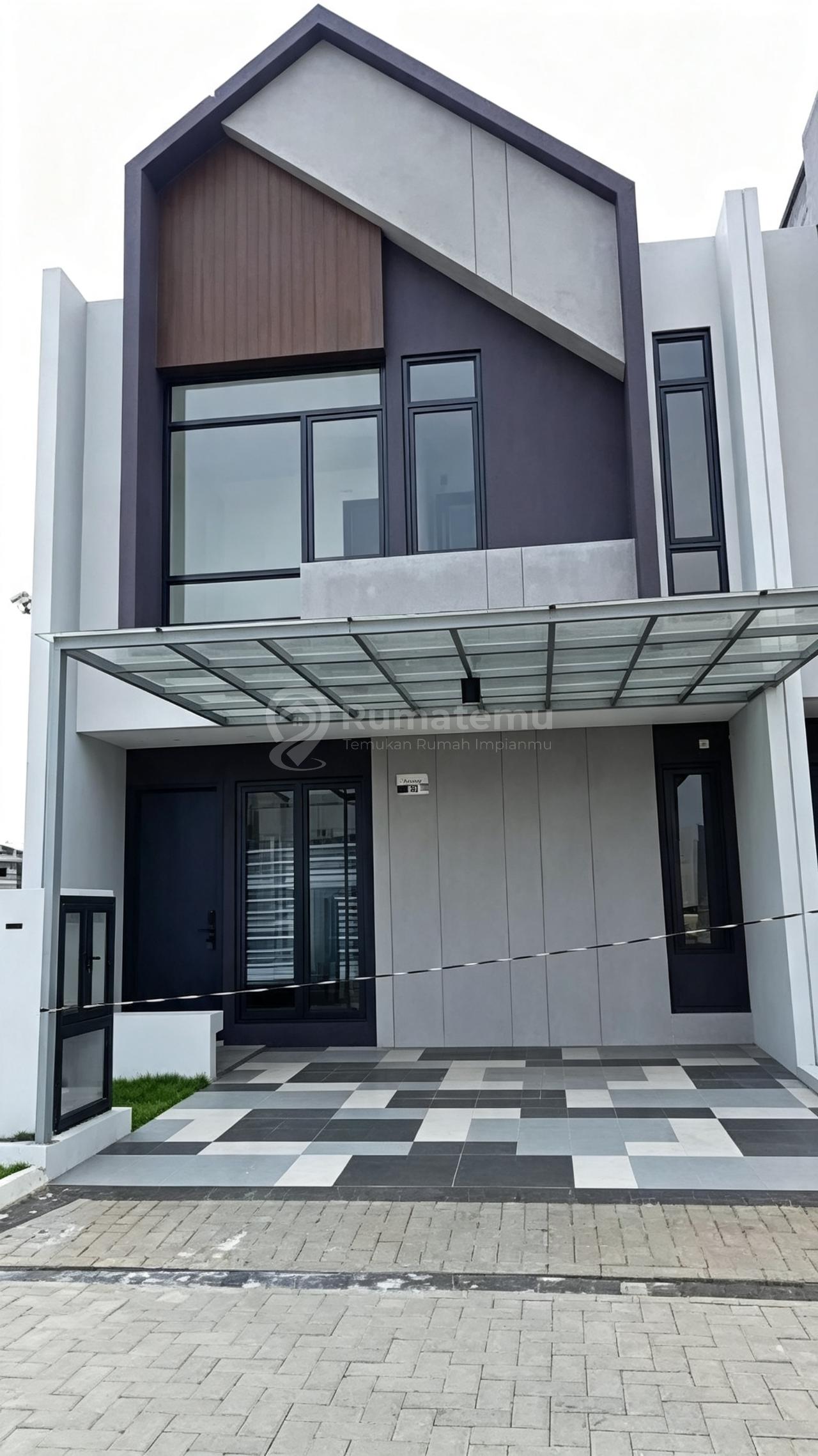 Dijual Rumah Lokasi Strategis  di Cluster Nismara Tipe Yasa Hoek Kota Harapan Indah Bekasi