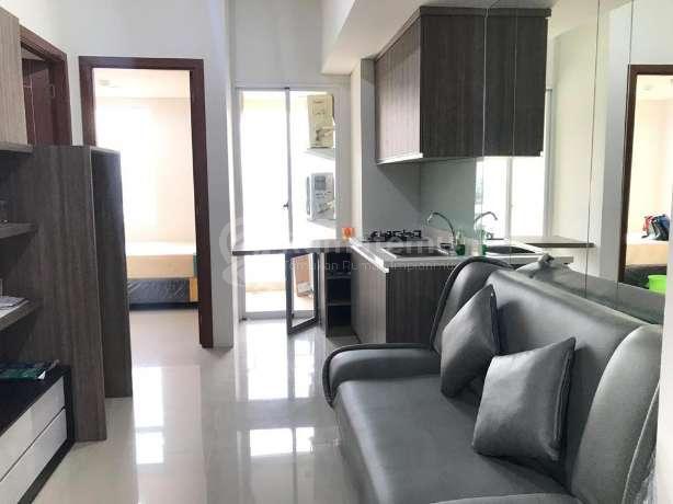 Apartemen Vittoria Residence 2BR Furnished Akses Dekat Stasiun