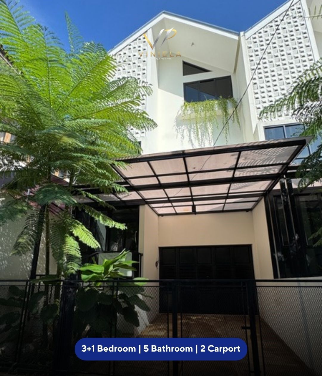 Rumah Tropis Modern Jakarta Timur