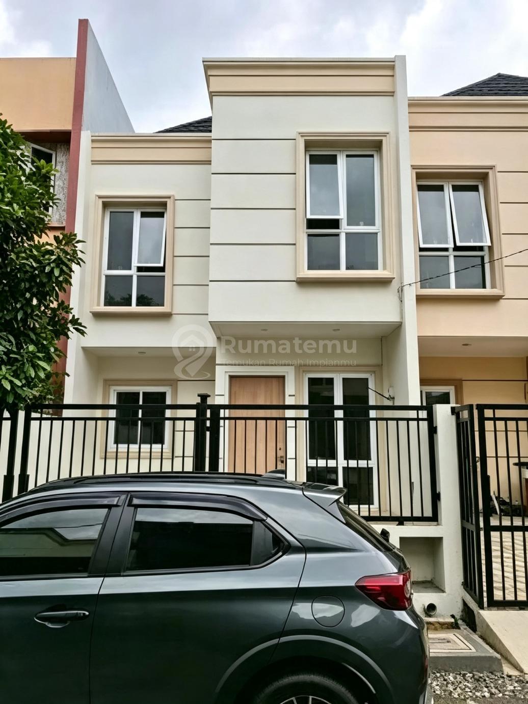 Rumah Baru Brand New Sektor 7A Dekat Taman