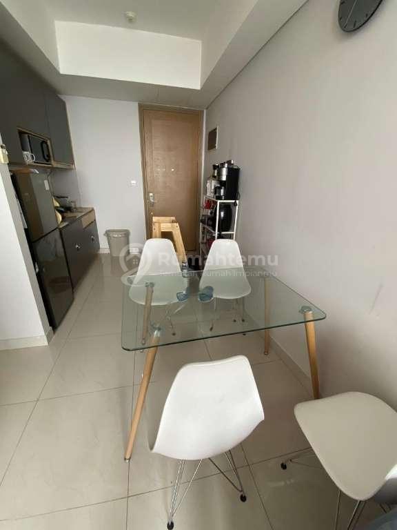 Apartemen Taman Anggrek Residence