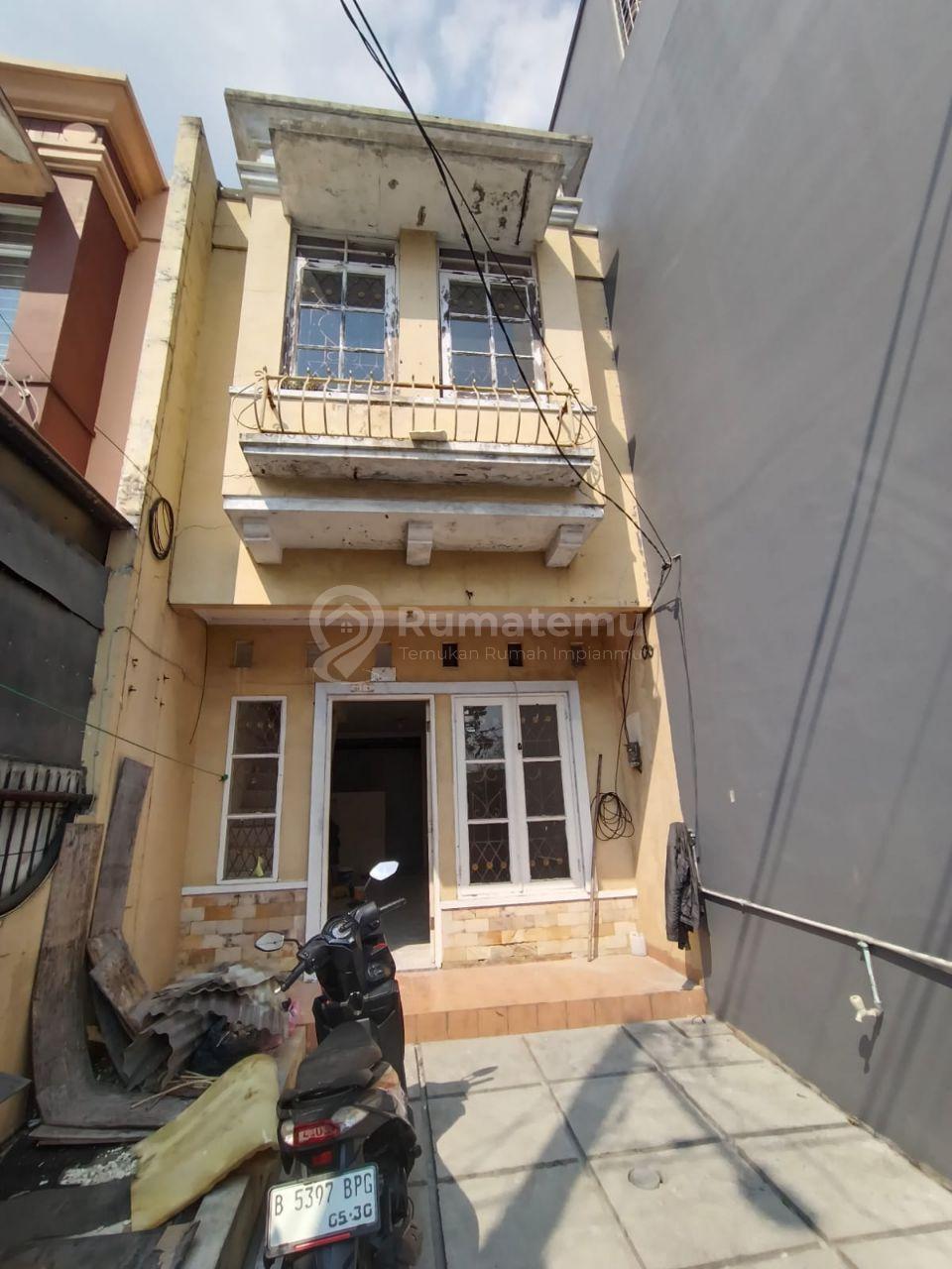 Disewakan Rumah di Mutiara Taman Palem
