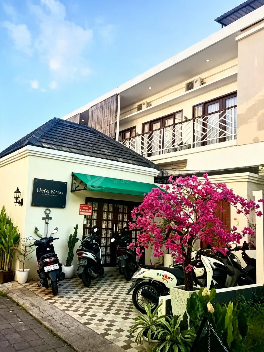 Beautyfull 7 B R Villa In Canggu Bali For Sale