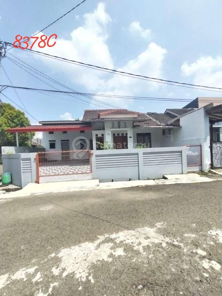Dijual rumah Hoek murah citra indah city