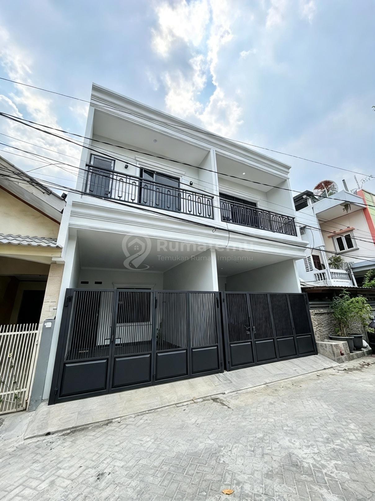 Dijual Rumah Brand New, Semi Furnished, Lokasi Di Cipondoh Makmur