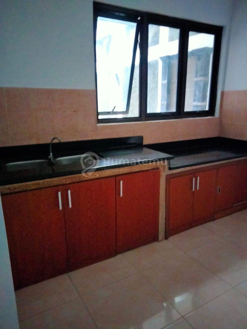 BSD Anggrek Loka Sudah Renovasi Siap Huni