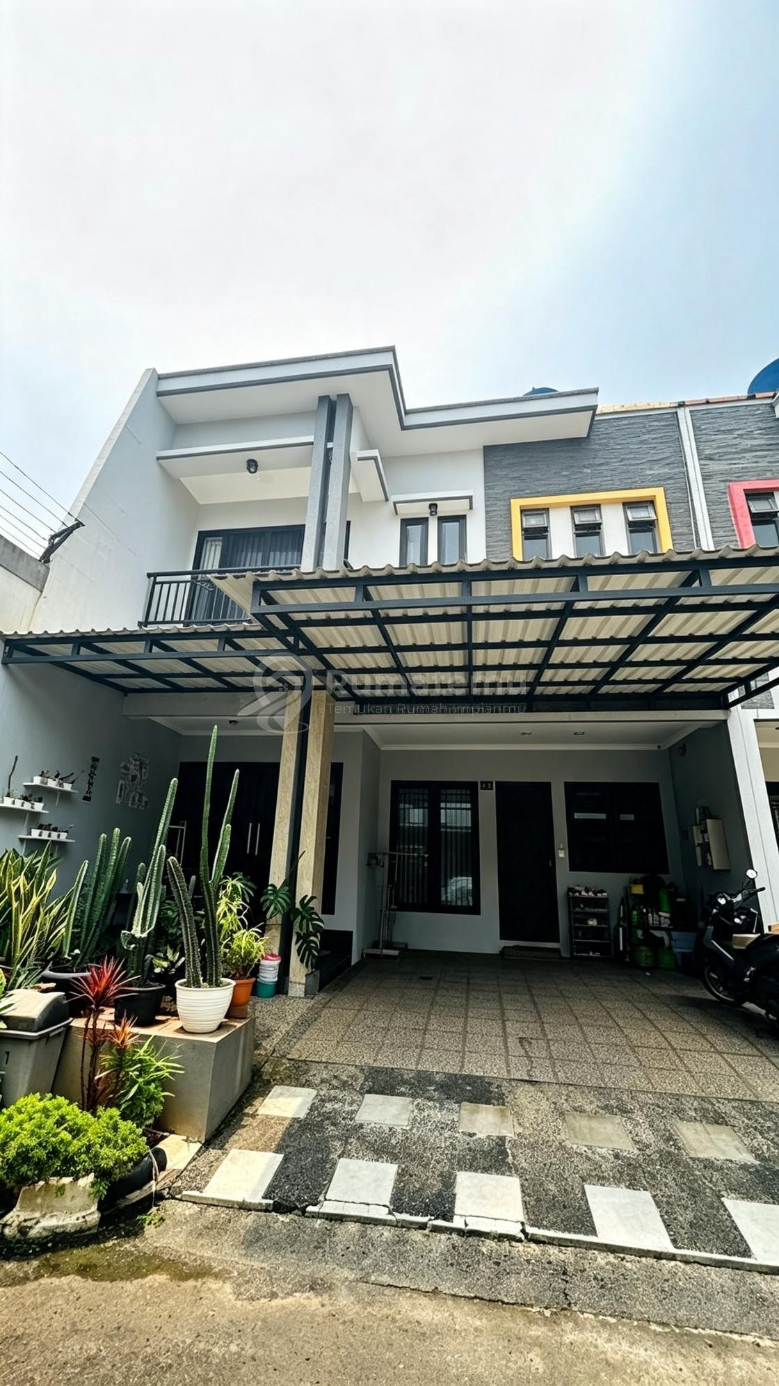 Rumah 2 Lantai Semi Furnished di Jatimakmur Pondok Gede Kota Bekasi