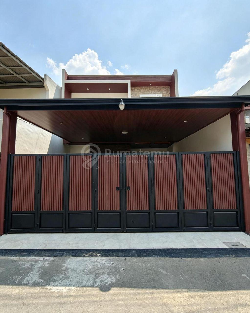 Rumah Baru Dalam Komplek Siap Huni Di Pondok Kelapa Jakarta Timur 
