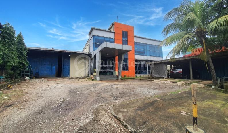 Gudang Ex Workshop dan Kantor Jalan Inspeksi Kalimalang Cibitung